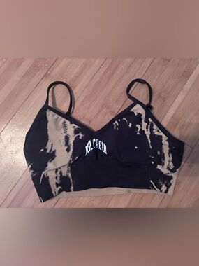 Women's KillCrew Splattered Paint Sports Bra
